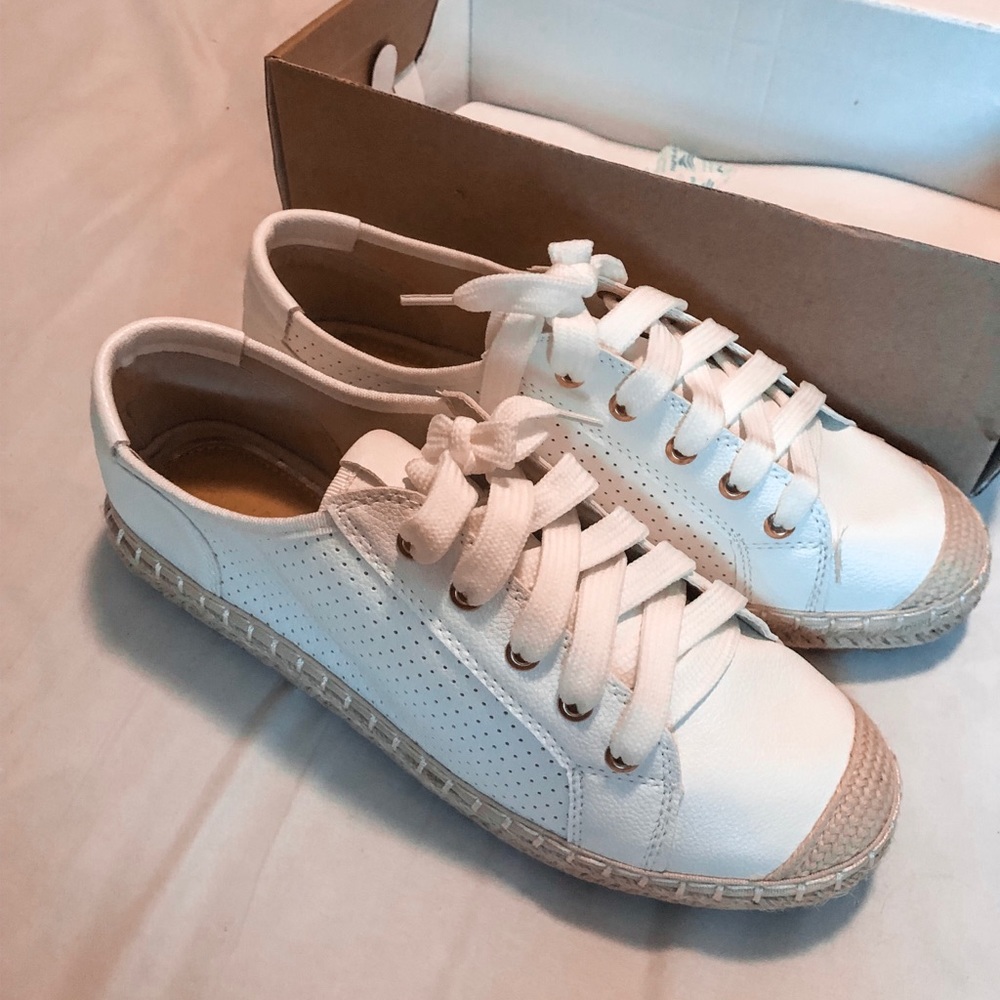 Brand new boutique shoes, still in box.